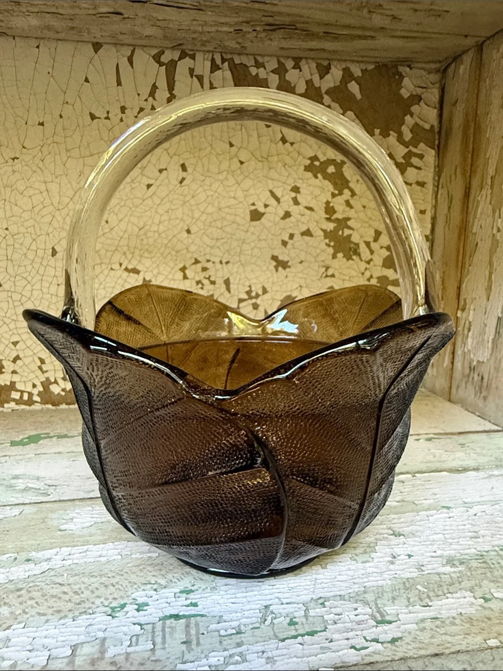 🍂 Vintage 1960s Viking Glass Cabbage Leaf Basket Handmade Brown Smoke